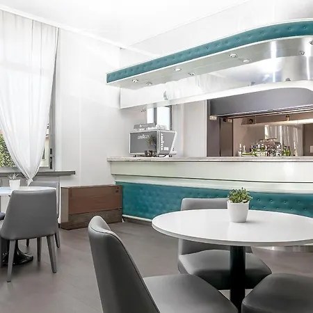 Hotel Poli 3*