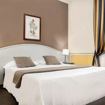 Hotel Poli