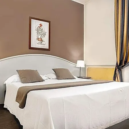 Hotel Poli